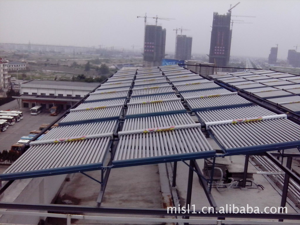 维也纳精品酒店21吨太阳能热水工程